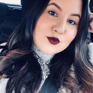 Meet your Posher, Ana